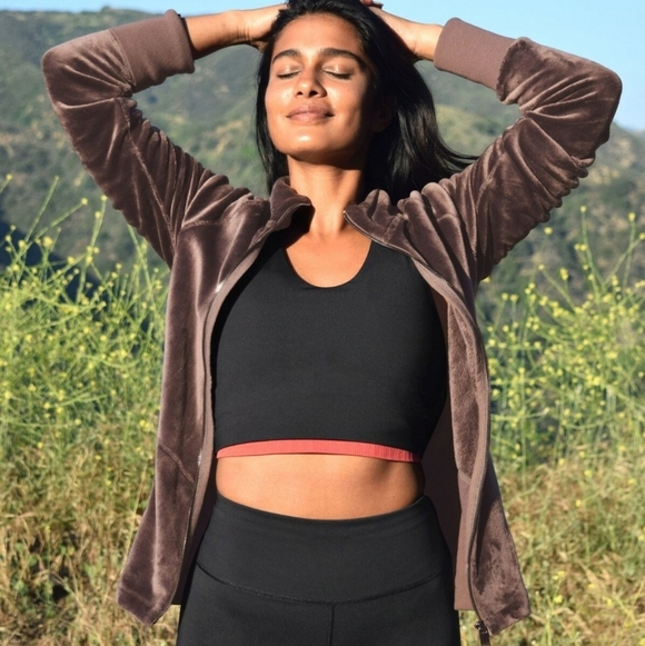Athleta Jackets & Blazers - Athleta Cloud Fleece Velour Jacket in Shale Chocolate Brown